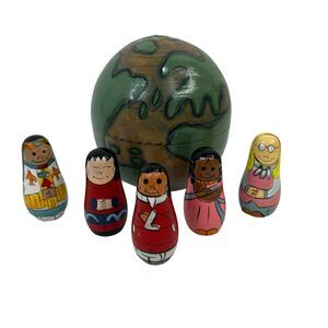 Terry’s Village Toy Globe 5 Different Nationalities Nesting Dolls World Culture